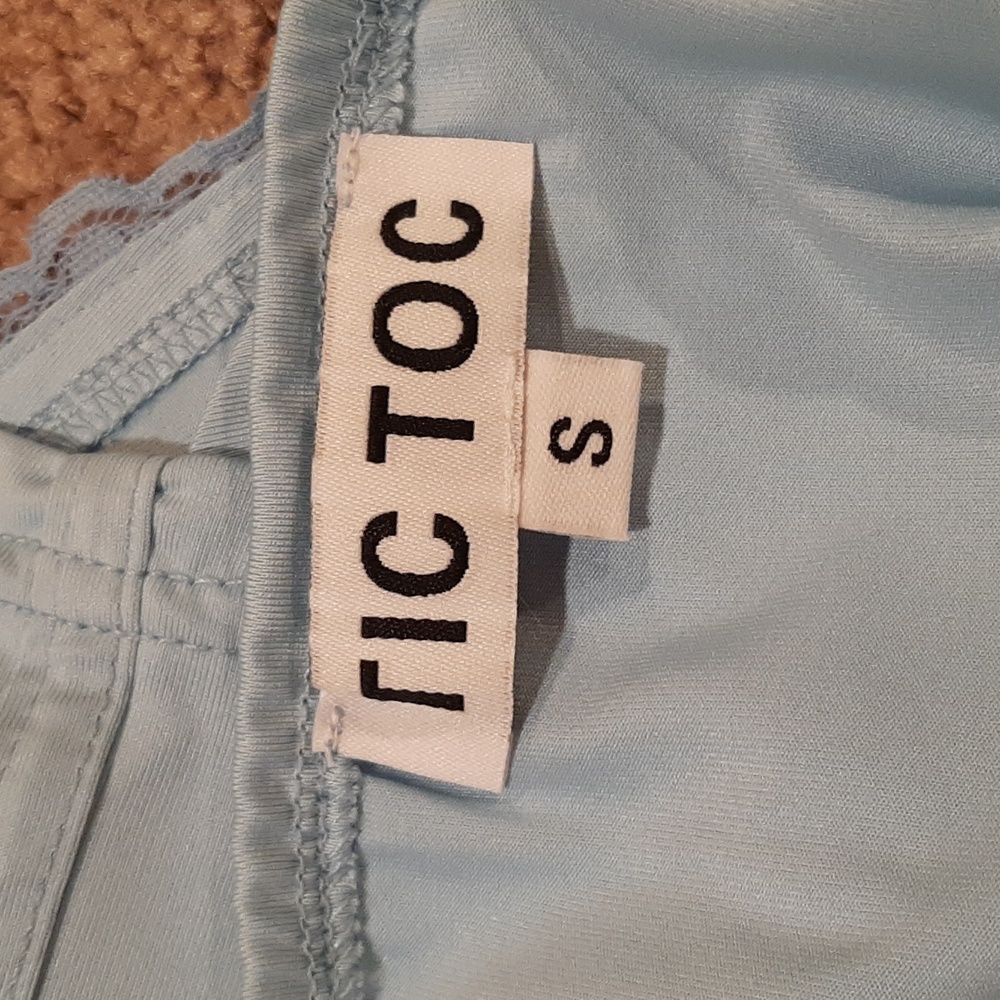 NWOT Tic Toc Blue Cropped Lace-Trimmed Top (Small) - Picture 7 of 8